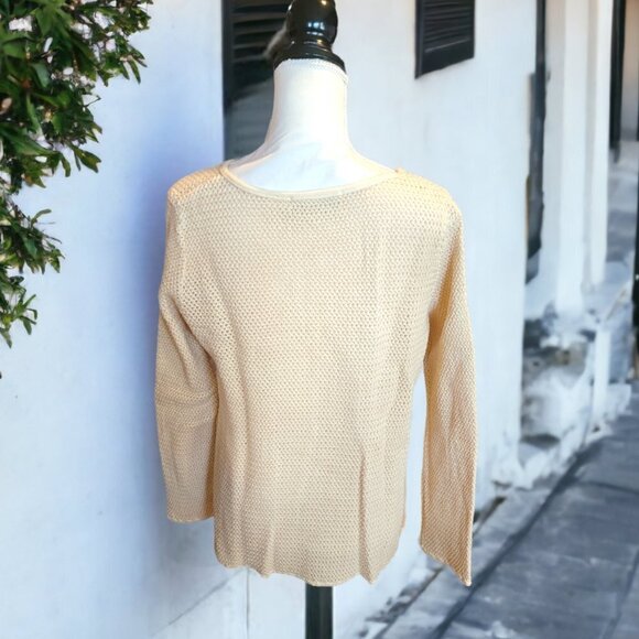 Willow Beige Boho Pullover Open Weave Sweater with Wood Closures Size Small… - Picture 2 of 6